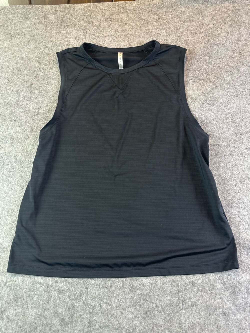 Fabletics Black Ribbed Athletic Tank Top Women’s Medium M Workout Running Gym